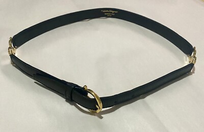Vtg Salvatore Ferragamo Women display picture 2