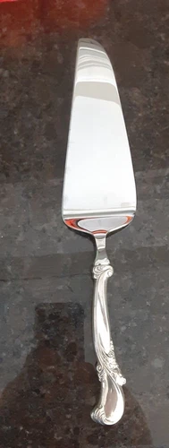 Waltz Of Spring Sterling by Wallace Silversmiths • Pie / Cake Server 10 1/2"