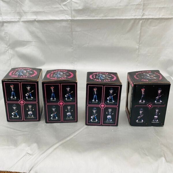 RAMONES フィギュア　SKULLPOP POPTONES Ramones Figure Skullpop Poptones Vintage Set of 4 Full