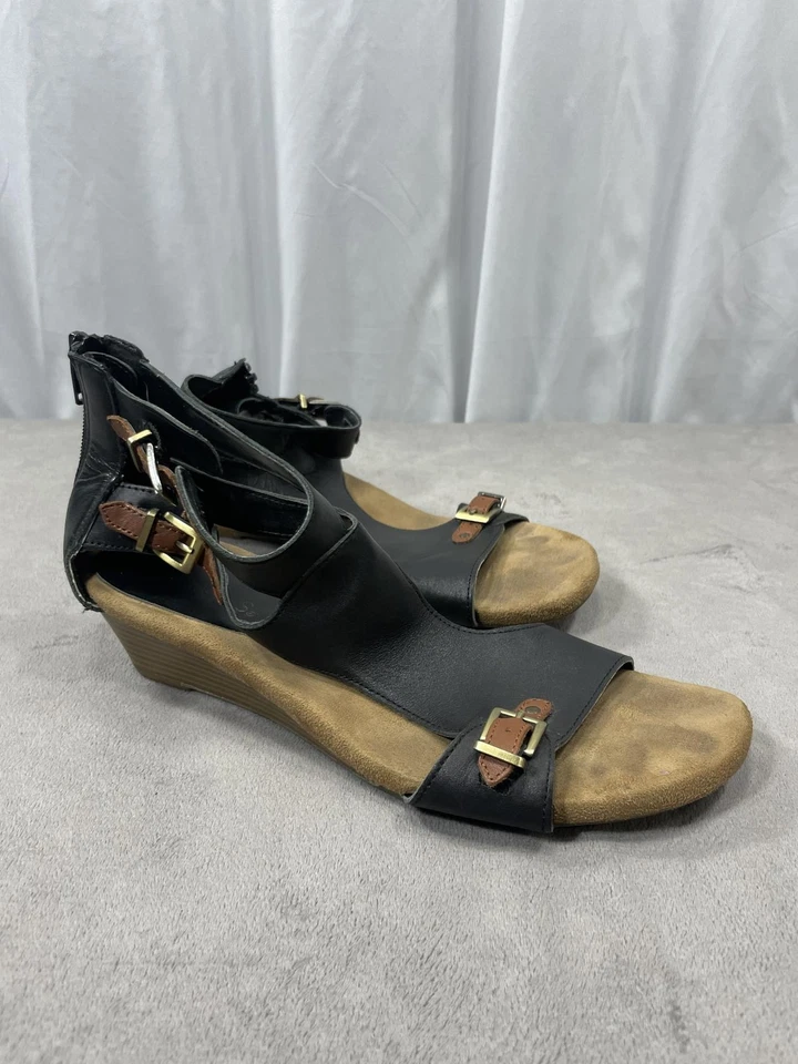 Sandalia Gladiador Aerosoles para mujer 8M cuero negro otra hebillas de cuña Foto 2 de 4