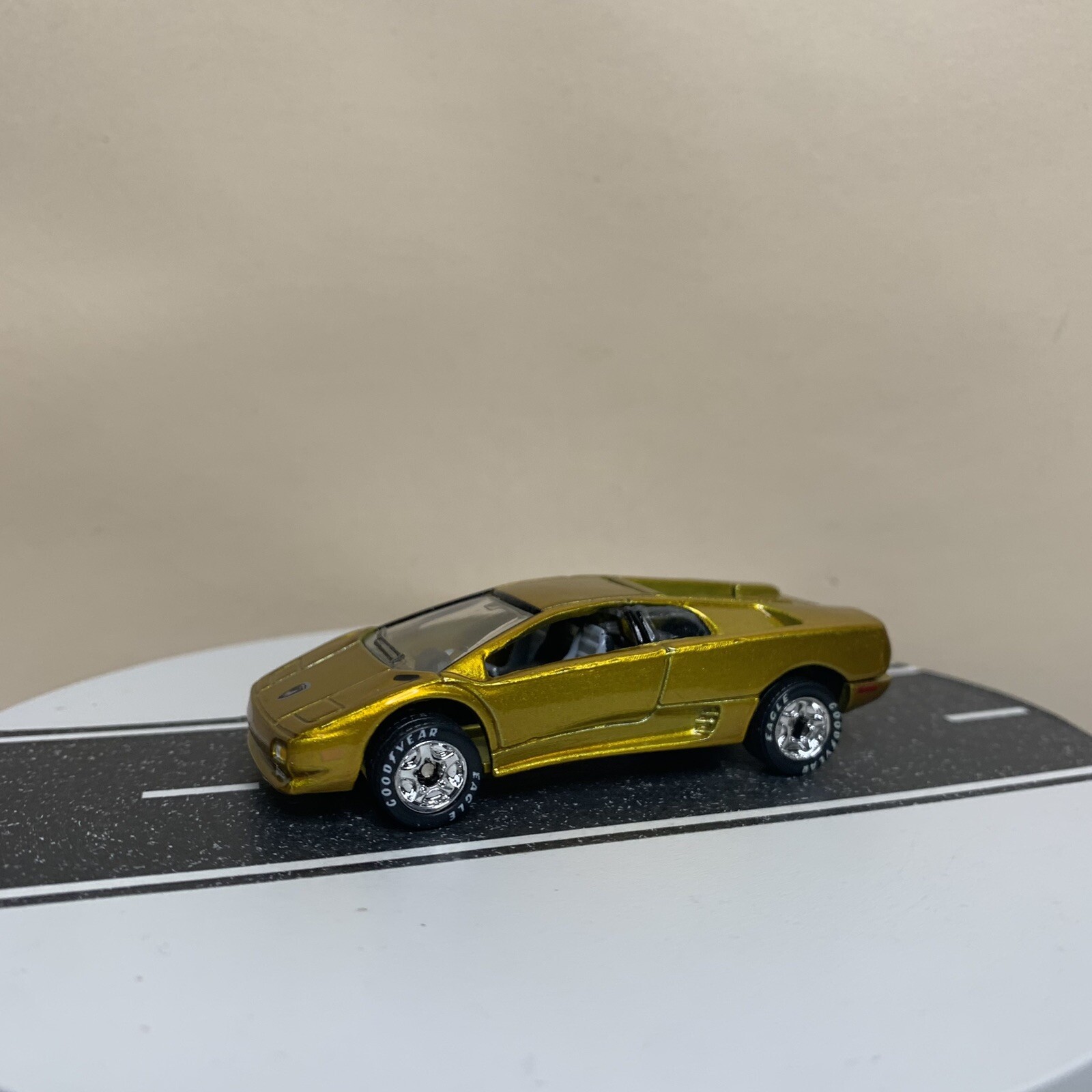 Picture 7 of 13