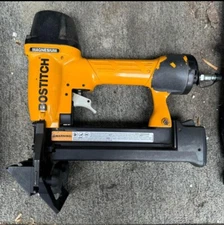 Bostitch SX150-BHF 18-Gauge Flooring Stapler Pneumatic Used Good Condition