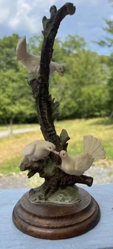 Vintage Giuseppe Armani Three Doves in Tree Sculpture SCARCE Porcelain Bisque