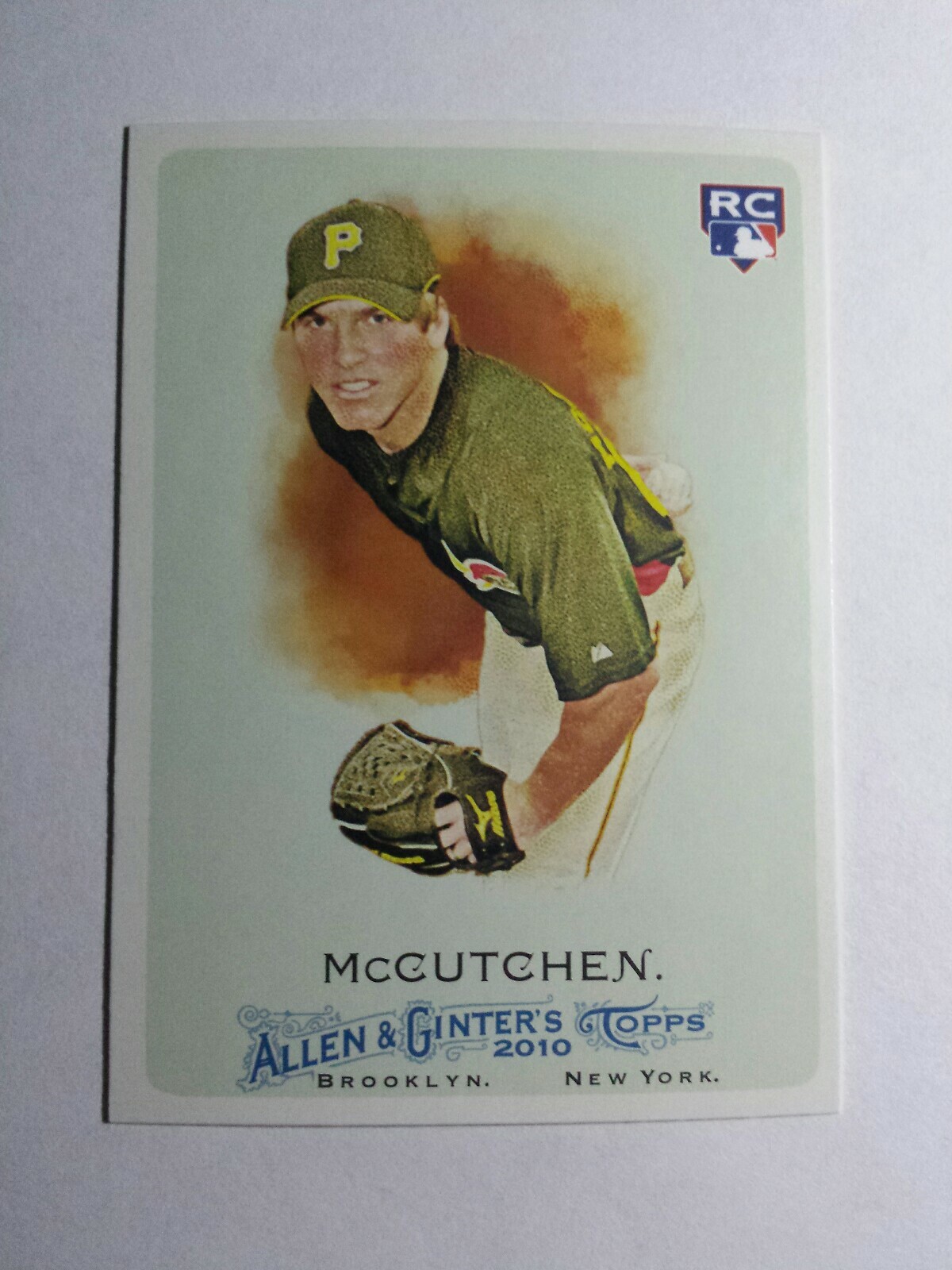 DANIEL McCUTCHEN 2010 TOPPS ALLEN & GINTER BASEBALL CARD # 37 D0557