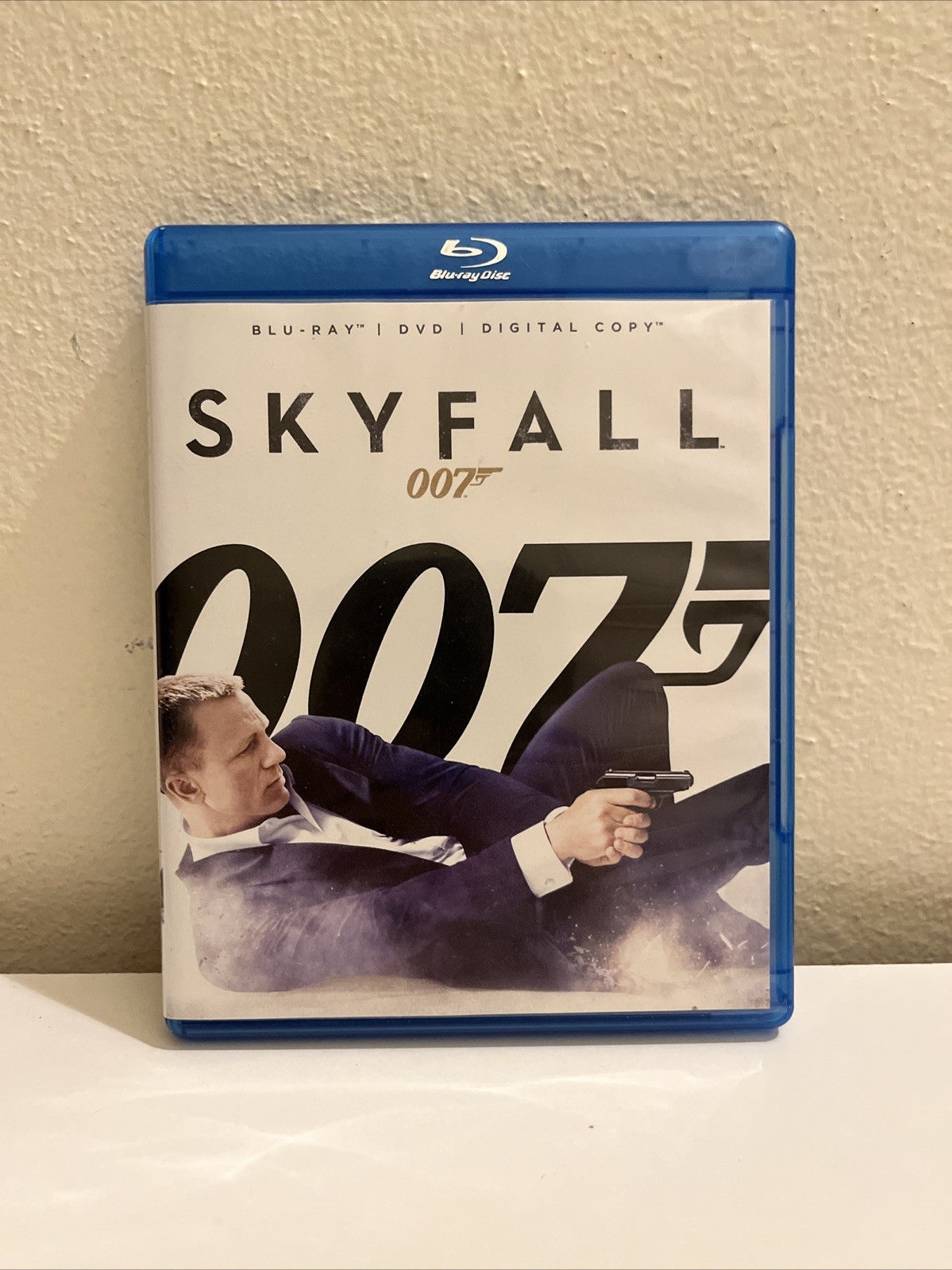 James Bond 007 3 Blu Ray Lot - Spectre , Quantum Of Solace & Skyfall - Region A