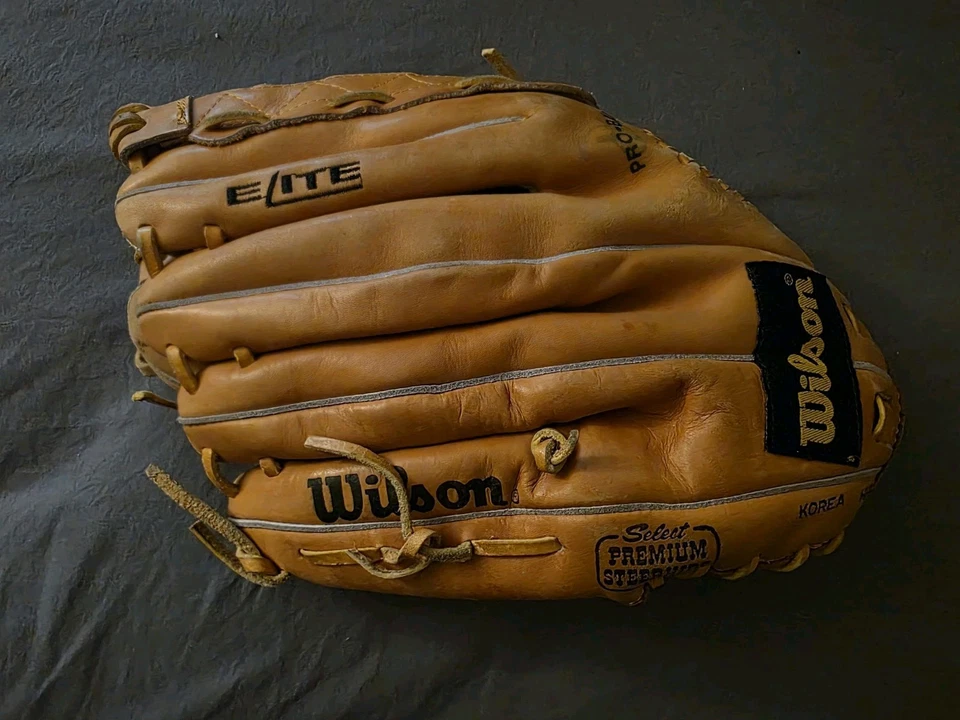 Guante de béisbol Wilson A1670 Elite Series cuero genuino 14" para diestros  Foto 2 de 4