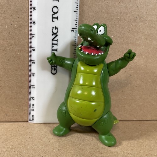 Rainforest Cafe Nile the Crocodile 3” Tall Green PVC Action Figure 2000 Loose - Picture 5 of 5