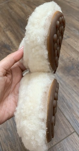 Ugg Australia Women's Hailey Fluff Shearling Loafer Slipper Sheepskin Size 9 NIB - Picture 11 of 19