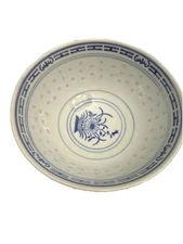 JINGDEZHEN CHINA RICE GRAIN BLUE WHITE FLORAL PORCELAIN 5" BOWL