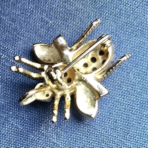 Vintage PAJ 925 Blue Sapphire Color Bee Pin/Pendant - Picture 4 of 6