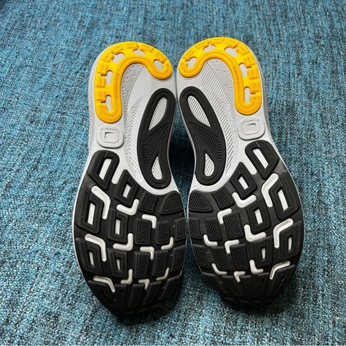 Zapatos para correr Brooks Adrenaline GTS 24 en aleación blanco dorado fusión para hombre 11,5 AMPLIOS - Imagen 8 de 9