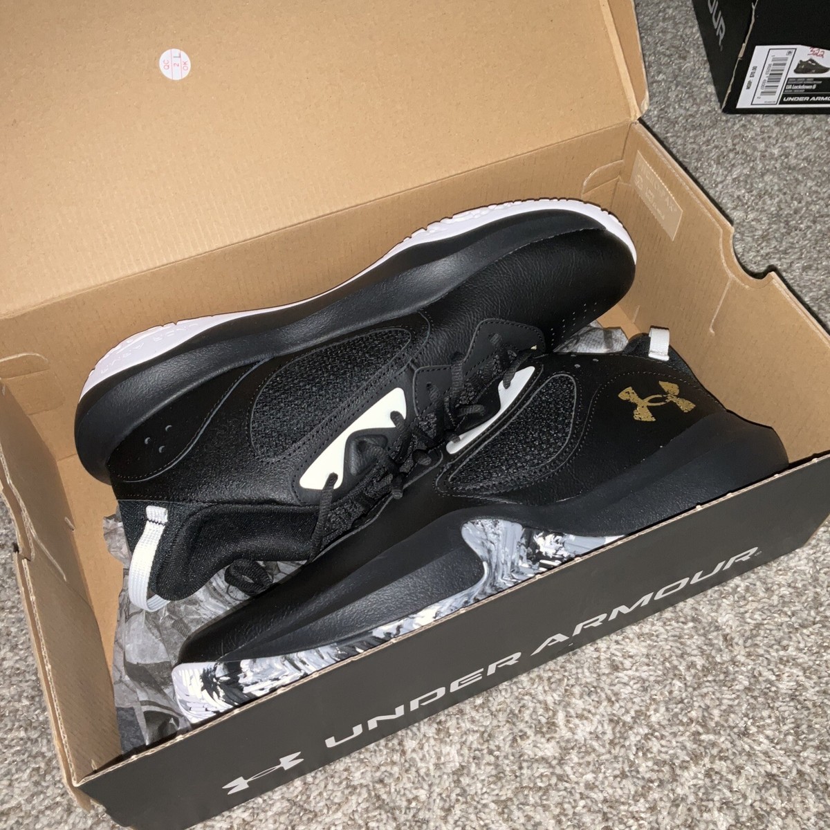 Under Armour Adult UA Lockdown 6 Basketball Shoes Black/Gold
