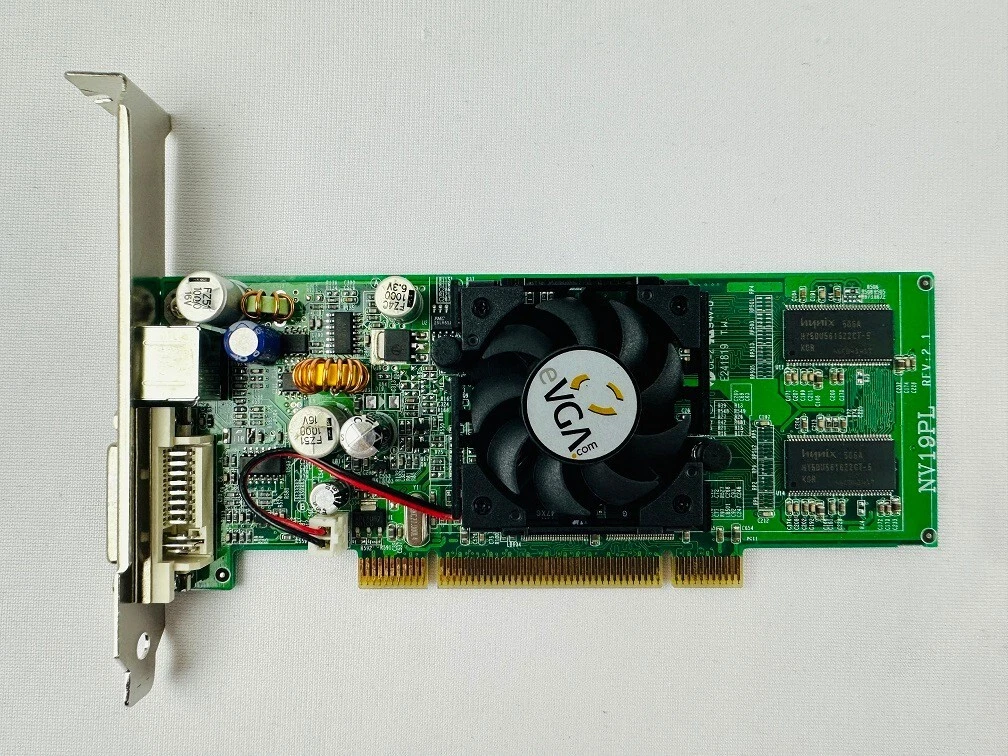Carte Graphique MSI NVIDIA GEFORCE FX 5200 128MB FX5200-T128 AGP