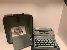 Vintage HERMES 2000 Portable Typewriter In Case + User Manual thumbnail