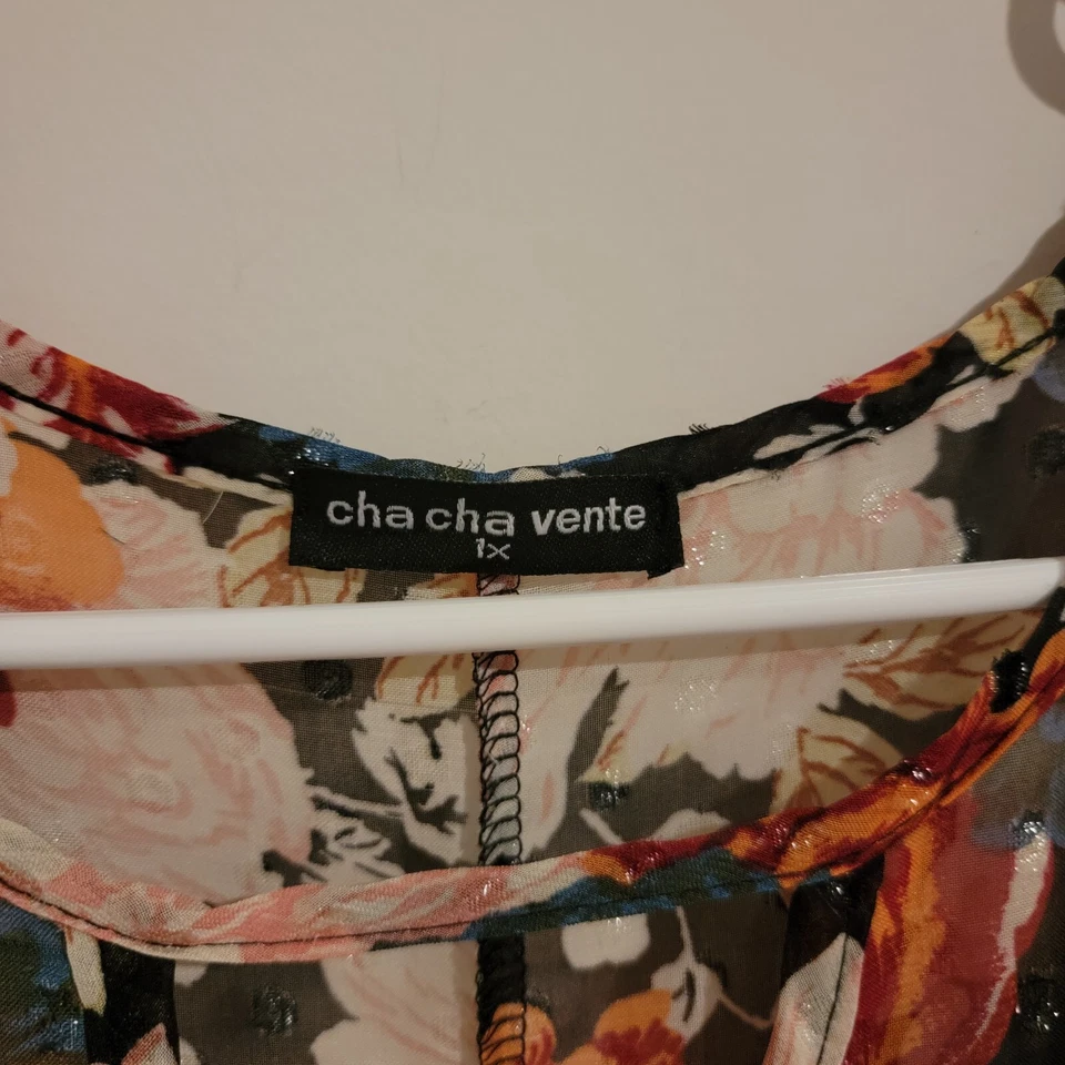 Vestido Cha Cha Vente Transparente Floral Hada Talla 1x Dobladillo Alto Bajo Foto 4 de 4