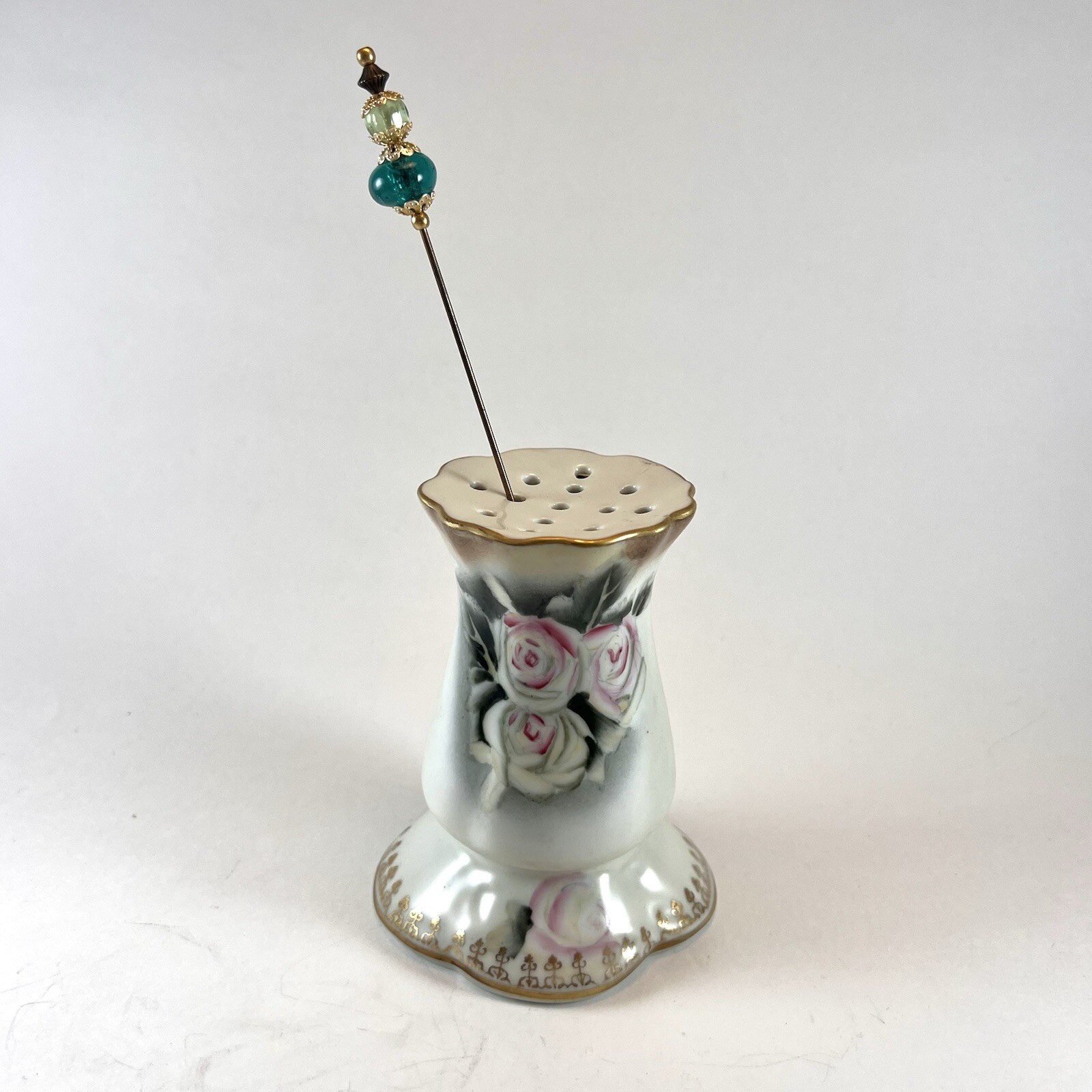 Vtg RS Prussia Rose Garland Hat Pin Holder Muffineer