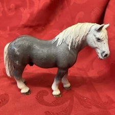 SCHLEICH Horse Gray PERCHERON STALLION Dapple Grey 13623 Figure 2006 Retired