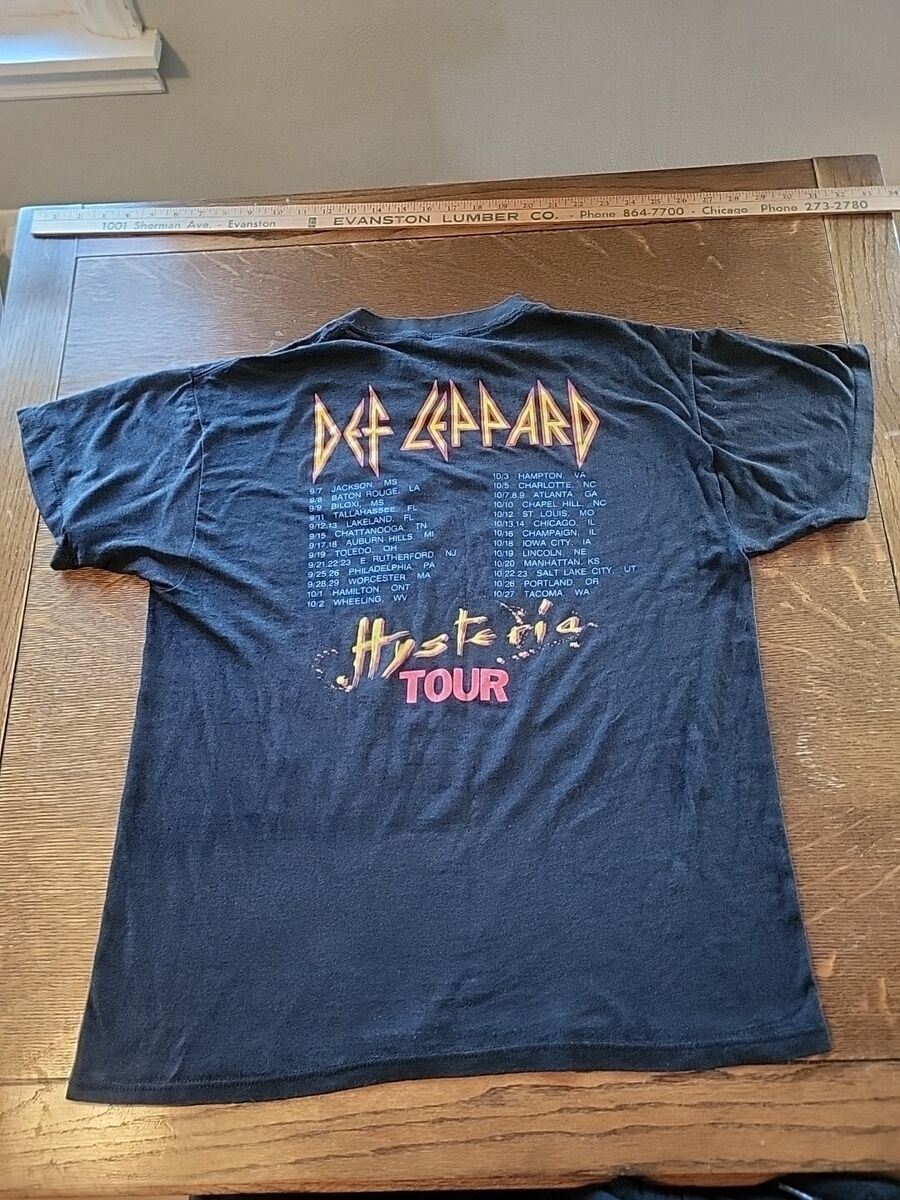 Def Leppard T-Shirt Original 1988 Hysteria Concert Tour XL Def Leppard T-Shirt Original 1988 Hysteria Concert Tour XL