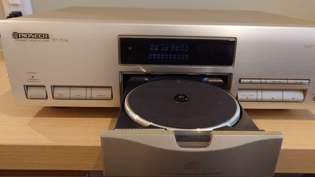 【リモコン付属】Pioneer PD-T04 CDプレーヤー※即配可 PIONEER PD-TO4 cd player Legato Link Conversion System PD