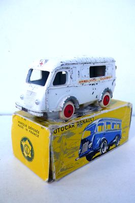 Ancienne Ambulance CIJ Renault 1000 Kgs – Miniature De Collection