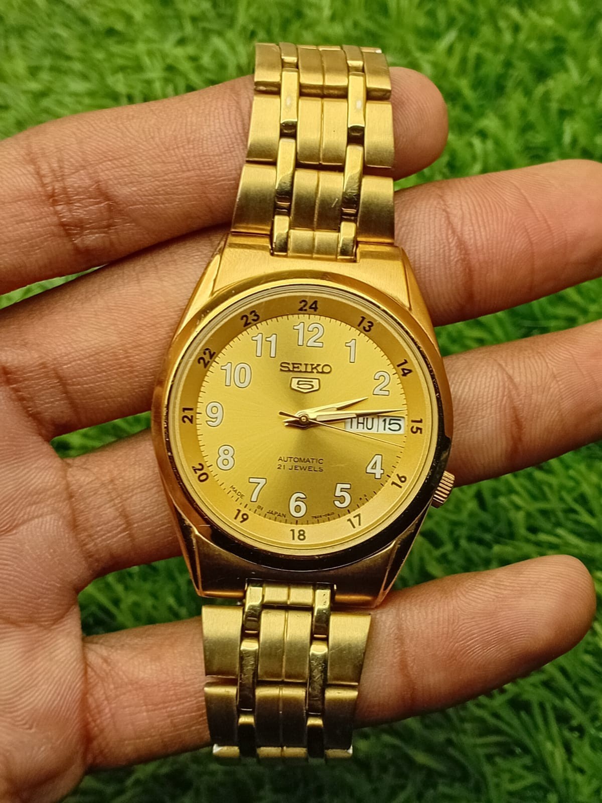 Golden Rear Wrist Day/Date Seiko Watch Automatic Vintage 5 7S26-02C0 Men's - vintagewatches.pk