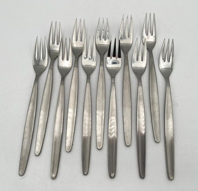 Lot Of 11 Vintage Cosmos Korea Stainless Cocktail Forks