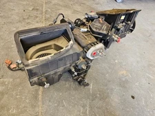 03-07 Sierra Silverado 2 Door SINGLE CAB Dash AC Evaporator Housing w Motor