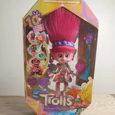 Mattel Trolls Band Together Queen Poppy Fashion Doll & 10+ Accessories NEW 2023