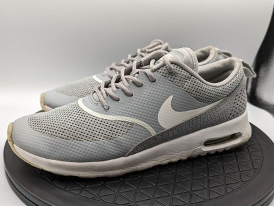 Nike Air Max Thea Sneakers Womens 8 Gray Running Fitness Walking Lightweight