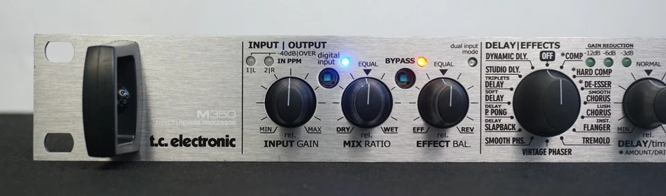 TC Electronic M350 Multi Effects / Reverb Processor 1U Rack Mount - Image 2 of 4