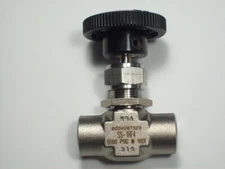 1- Swagelok Stainless Steel Integral Bonnet Needle Valve, 1/4" NPT, SS-1RF4