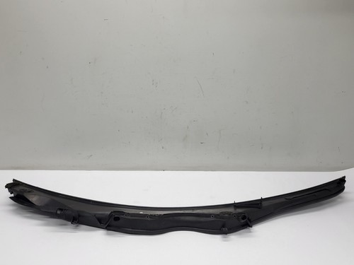 Mercedes W203 - Wasserkasten Windlauf Wasserabweiser A2038301713 (29) - Bild 7 von 10