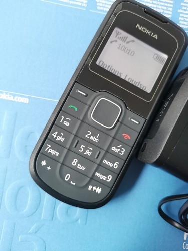 Original Nokia 1202 Black GSM Unlocked Mobile Phone Good Quality Phone - Picture 8 of 9