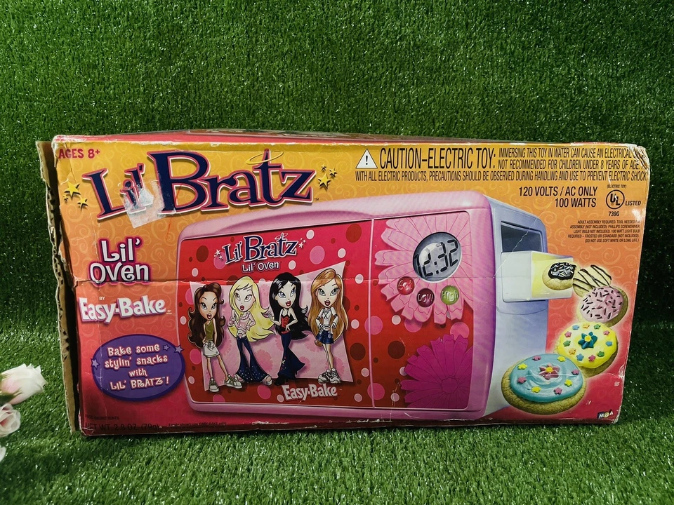 Forno Lil Bratz Vintage 2004 Hasbro Easy Bake Caixa Aberta *Não Testado - Imagem 2 de 4