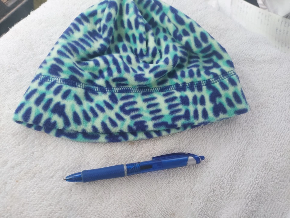 Nuevo gorro Foto 3 de 4