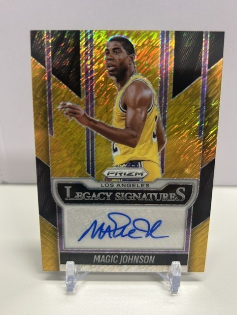 2025-26 Panini Prizm Magic Johnson GOLD SHIMMER PARALLEL Legend Auto Card 1/10