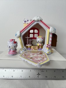 Hello Kitty Dream world | eBay