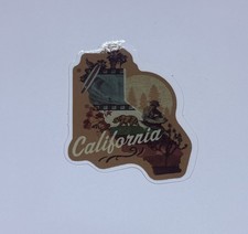 California State Map Sticker Bear Travel Art Decal Vinyl Country Souvenir Tc9