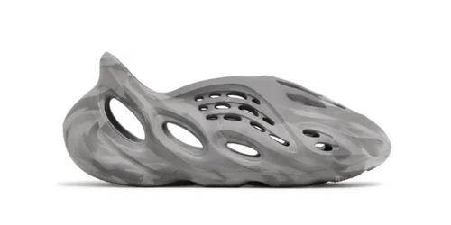 Taglia 12 Adidas Yeezy Foam RNNR MX Granite