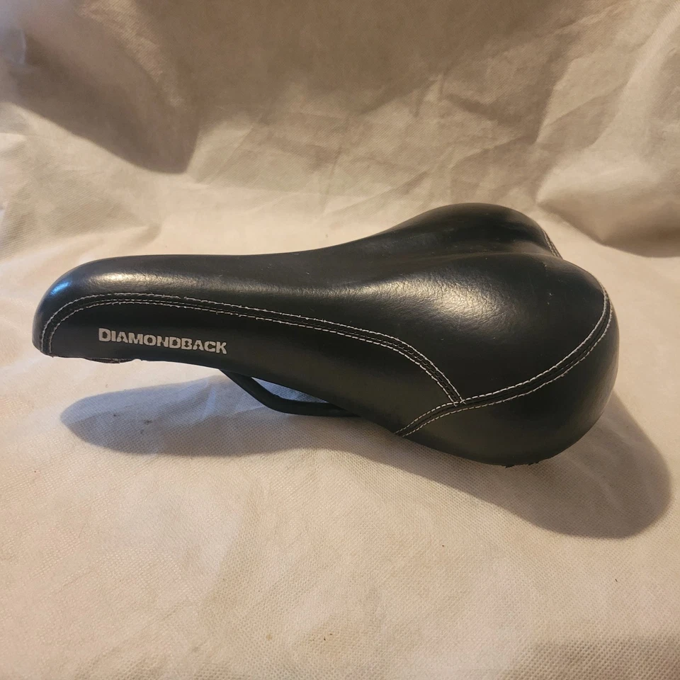 Asiento de bicicleta Diamondback negro Foto 4 de 4
