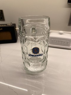 Löwenbräu München 1 Litre Glass Beer Stein 2 Pint Dimpled Oktoberfest Mug