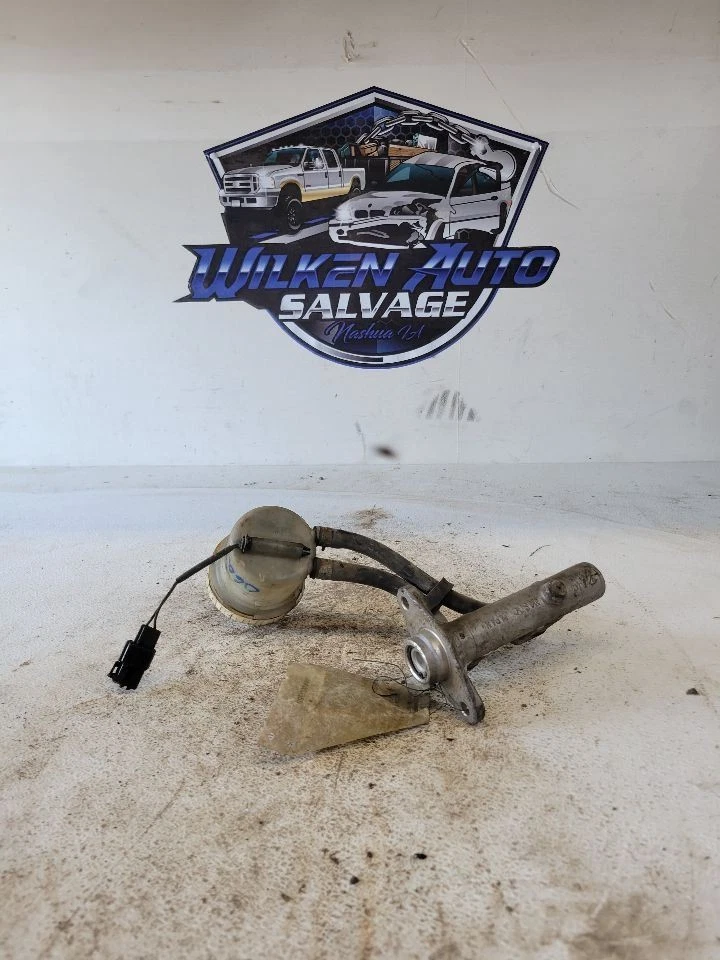 Cilindro maestro de freno turbo sin ABS compatible con láser 90-94 189513 Foto 2 de 2