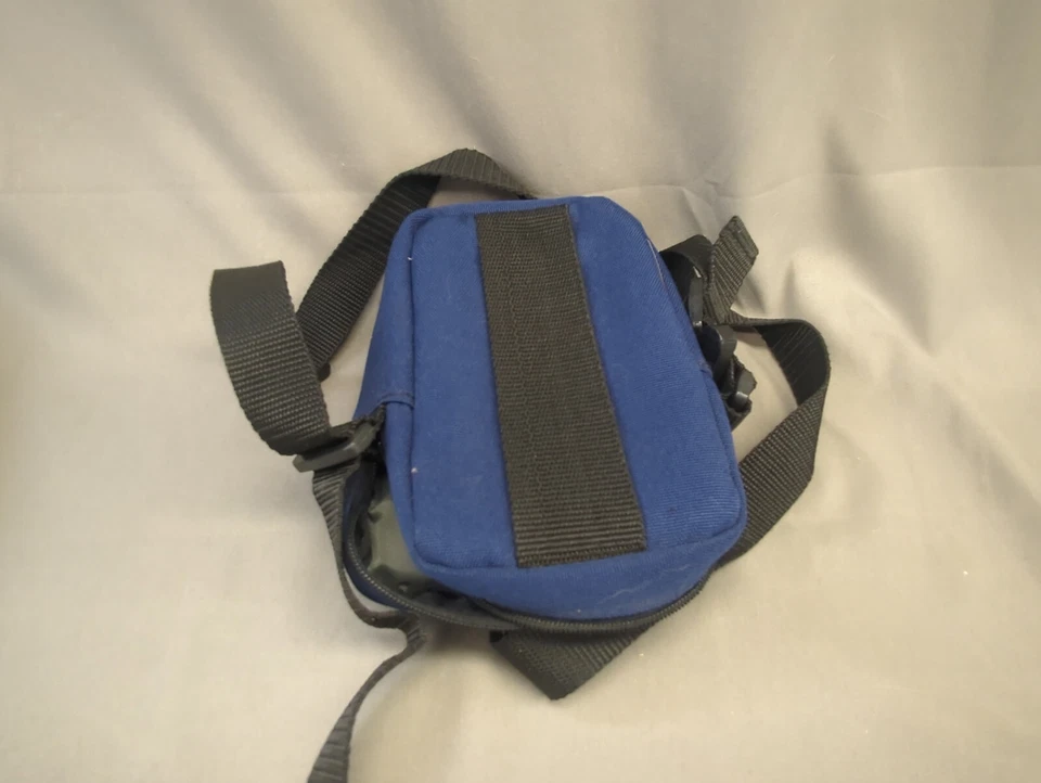 Vintage Tamrac Point and Shoot Camera Bag Pouch Blue Excellent - Image 2 of 2