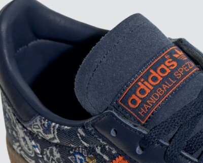 Adidas originals Women's HANDBALL SPEZIAL Sneakers navy orange GUM