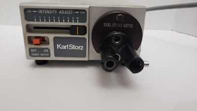 Karl Storz 481C Mini Halogen Endoscopy Light Source with 487U0 Scope Attachment