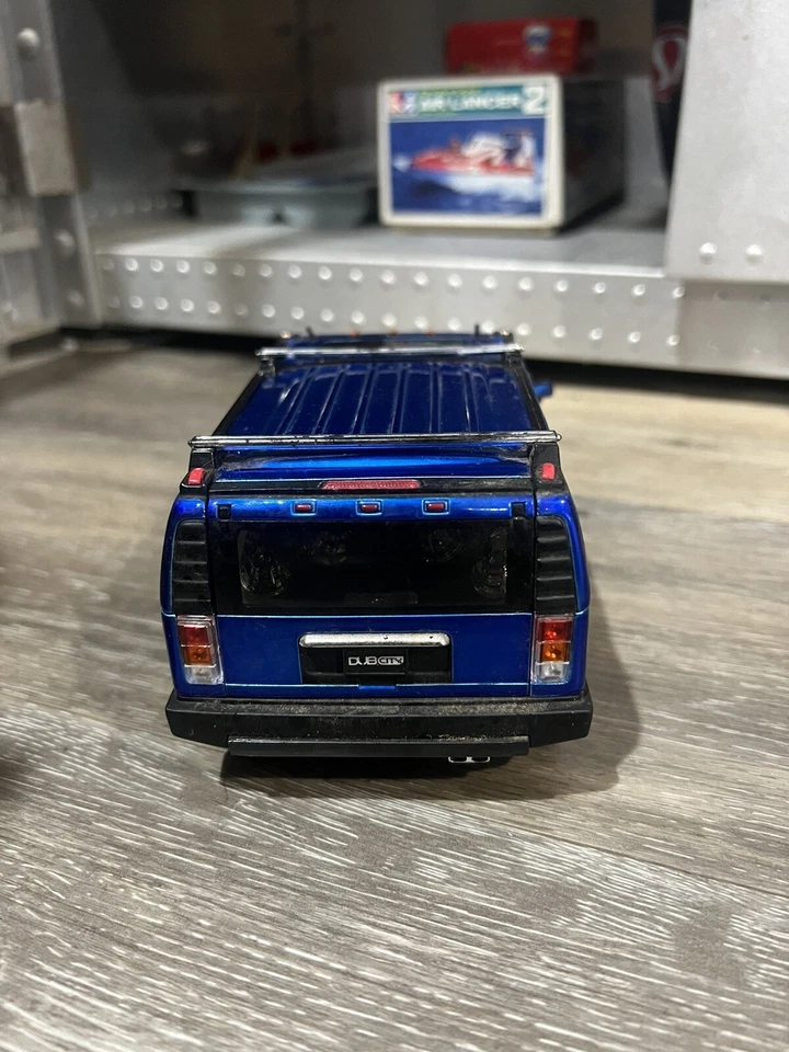 JADA Toys масштаб 1/24 - DUB City 2003 Hummer H2 литая игрушечная машина отличное состояние товара - Изображение 3 из 4