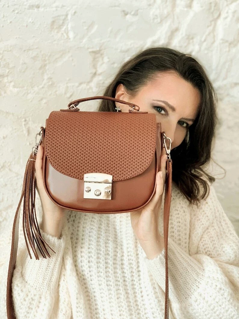 COACH Borsa a tracolla da donna in pelle per donna marrone borsa a tracolla in rilievo