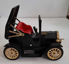 Collectible 1917 Old Ford Model Car 5 Transistor Radio Made In Japan