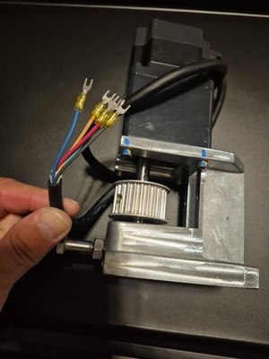 Redbox Z Motor
