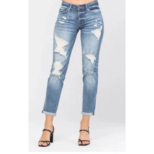 Judy Blue Mid Rise Distroyed Boyfriend Fit Medium Wash Size 30